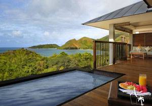 Raffles Praslin