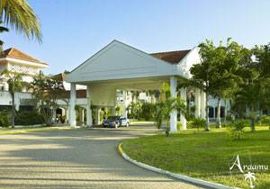 Sarova Whitesands Beach Resort Hotel ****